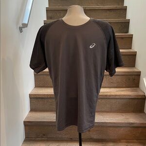 Asics Men's Dark Charcoal and Black Short Sleeve Performance Tee
